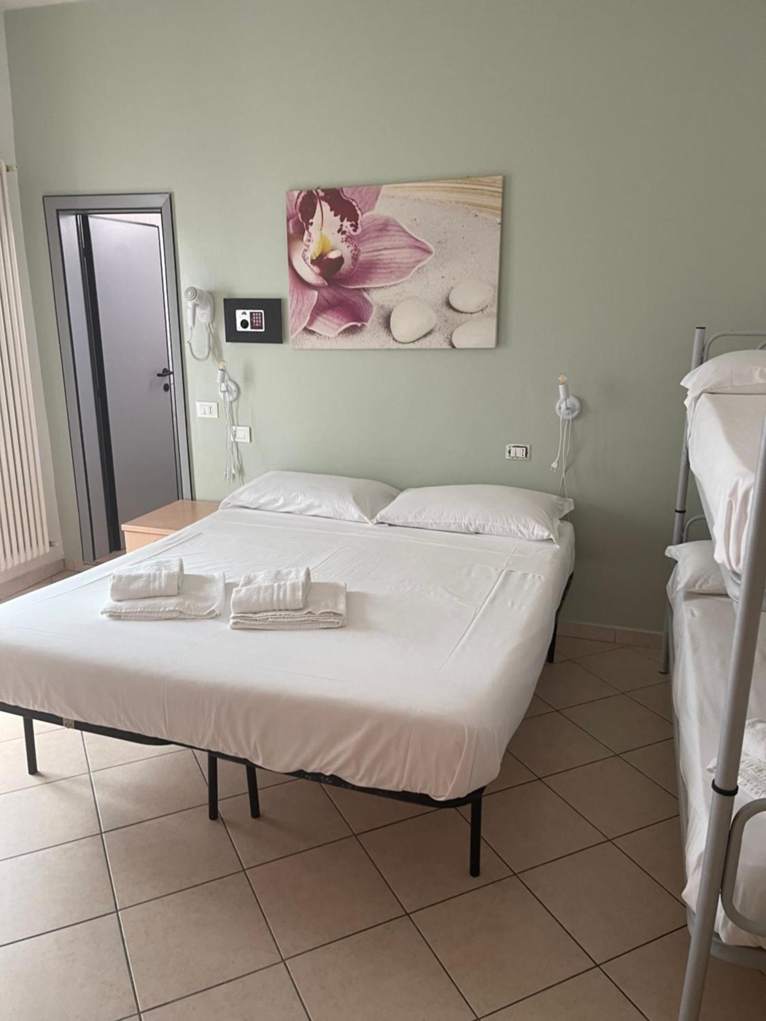 Residence Siesta Rimini Kültér fotó